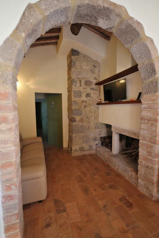 Casetta Del Pozzo Seggiano Стая снимка